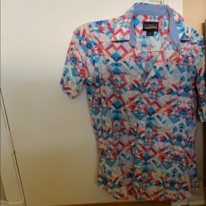 Geometric Short Sleeve Button-down!